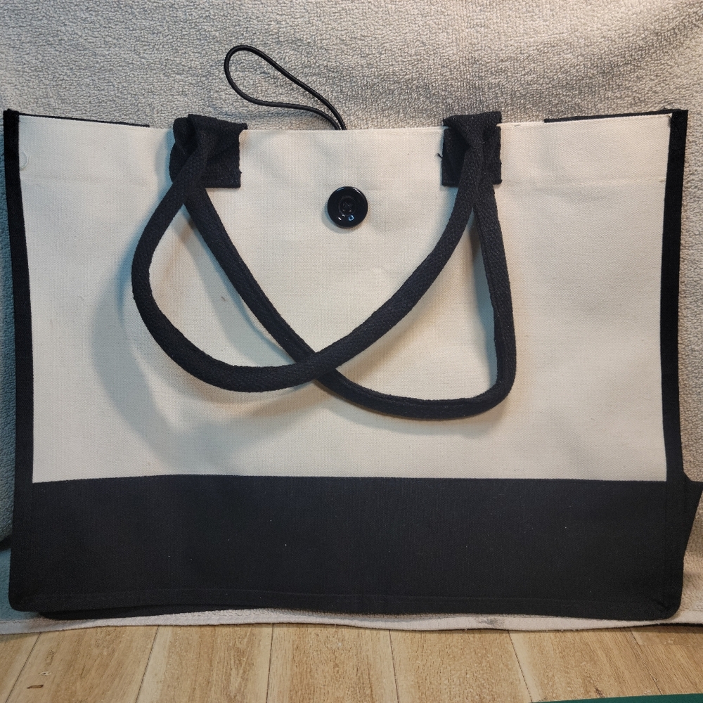 BeeGreen brand new briefcase / tote bag in great condition